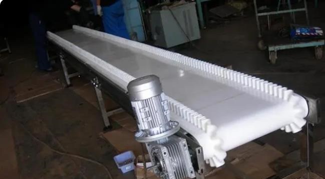 宿州Z型裙邊皮帶上料機(jī)